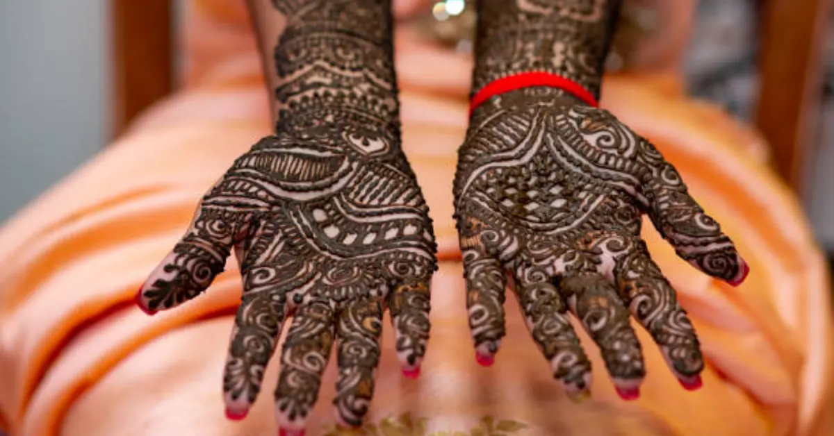 Mehndi artist in zirakpur